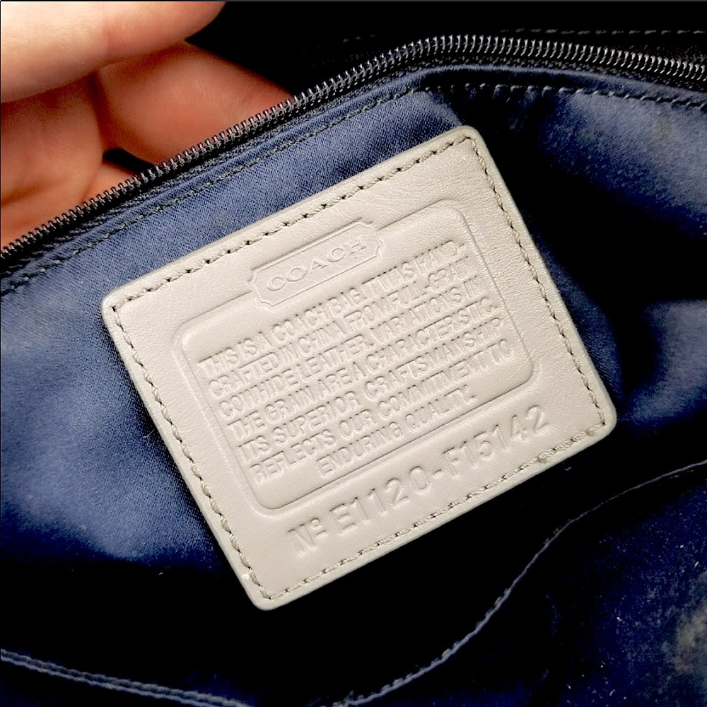 COACH Gray Textured Leather Signature Tote Bag - Picture 7 of 8